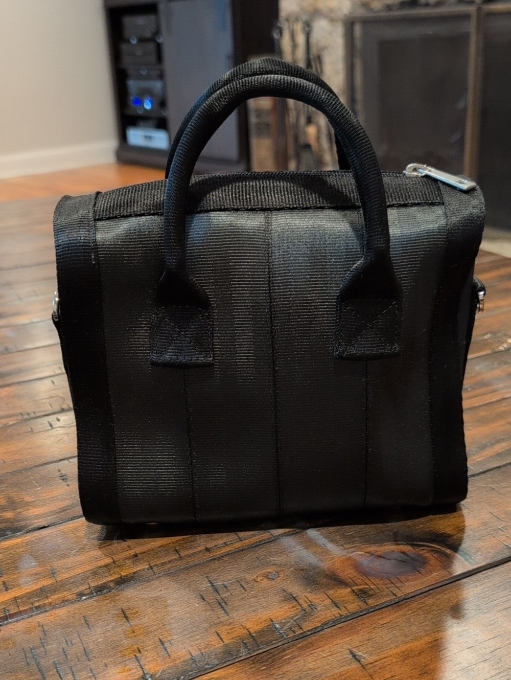 Harveys Mini Marilyn Tote Seatbelt Bag *Missing Strap*